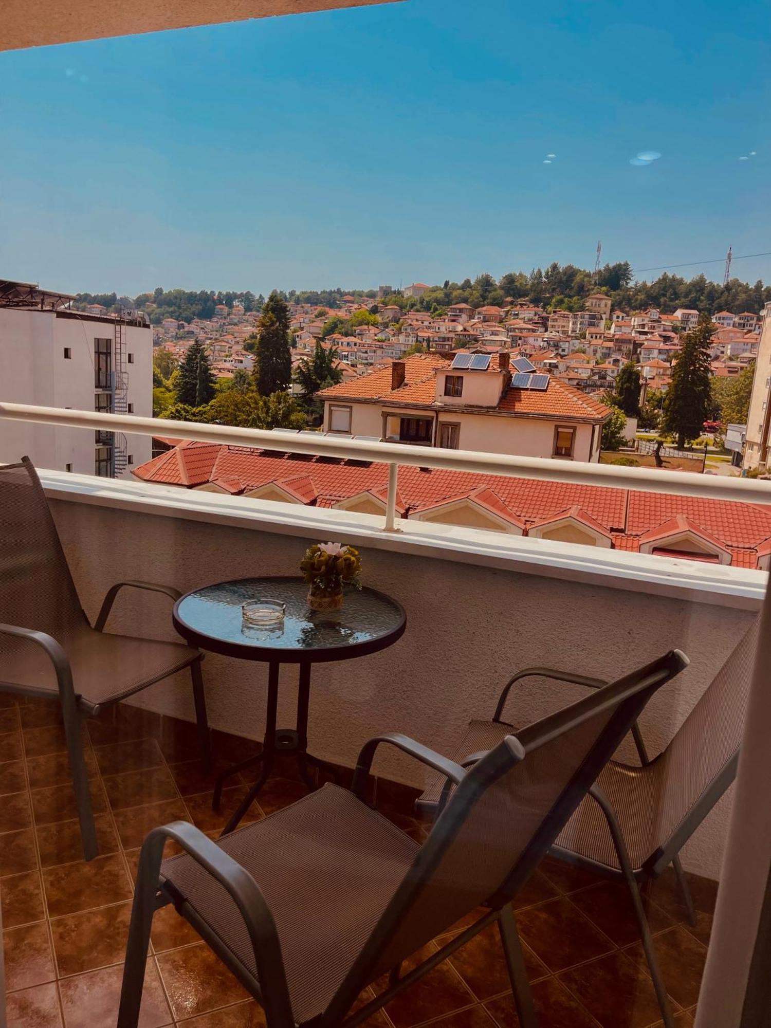 Exclusive Apartments With Lake View Ochryda Zewnętrze zdjęcie